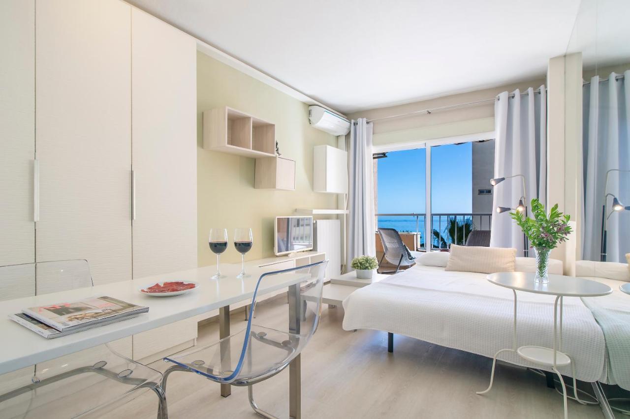 Cibeles...Estudio En El Paseo Maritimo....Wifi Μαρμπέλλα Εξωτερικό φωτογραφία