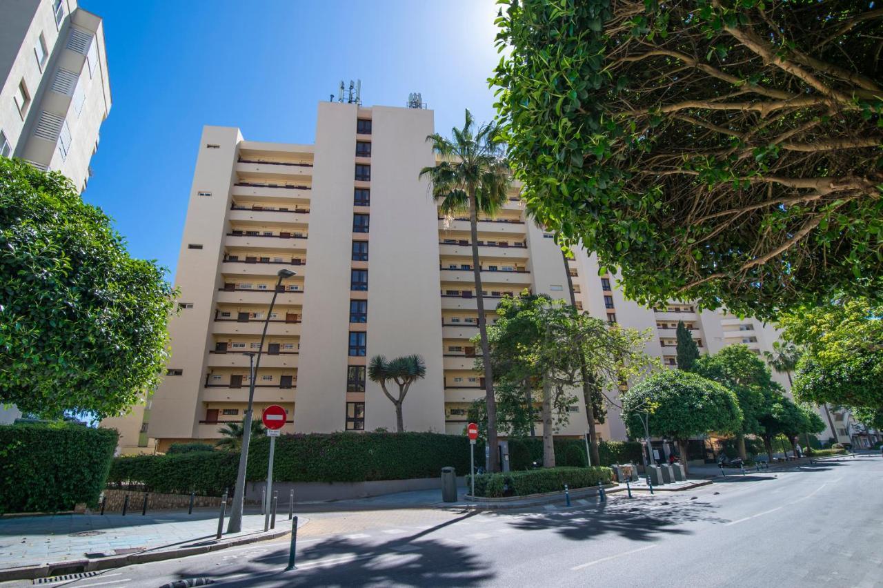 Cibeles...Estudio En El Paseo Maritimo....Wifi Μαρμπέλλα Εξωτερικό φωτογραφία