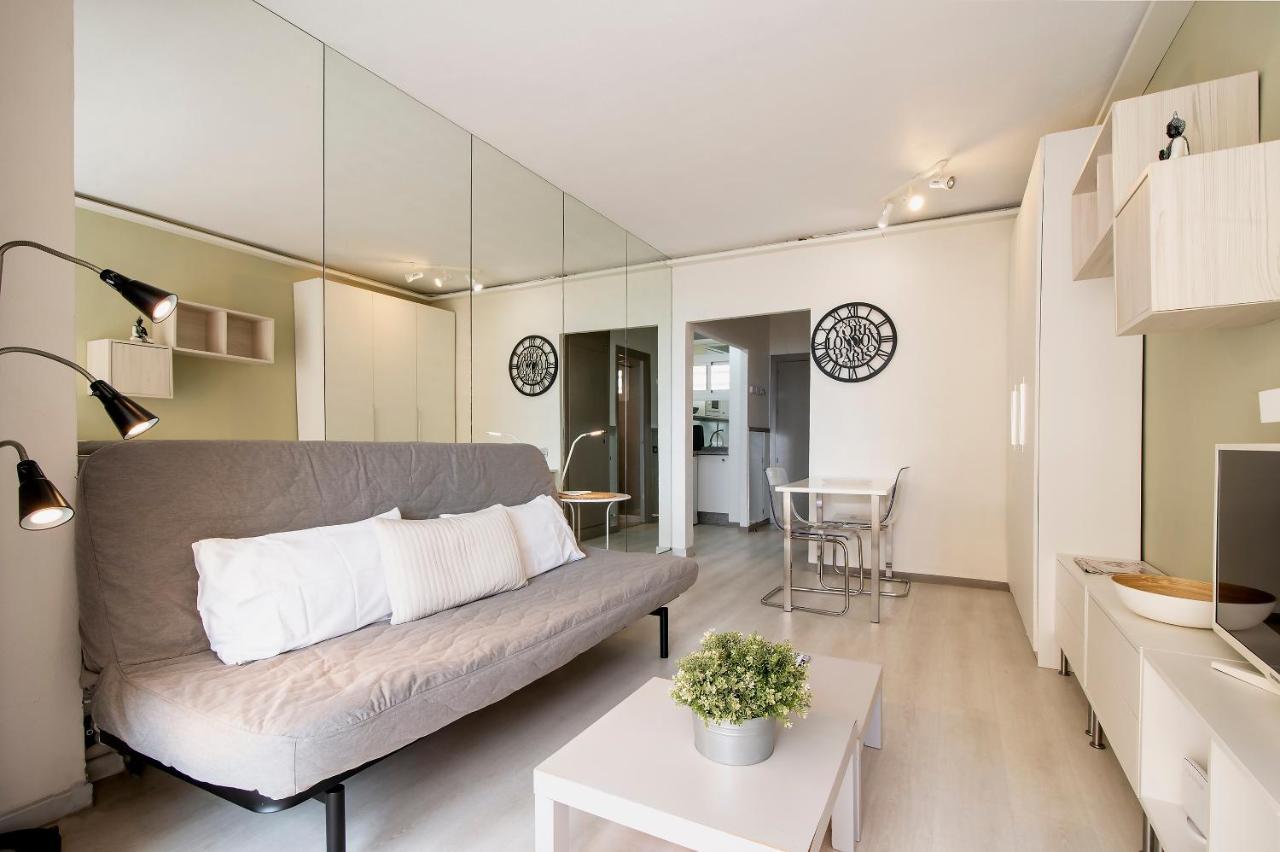 Cibeles...Estudio En El Paseo Maritimo....Wifi Μαρμπέλλα Εξωτερικό φωτογραφία