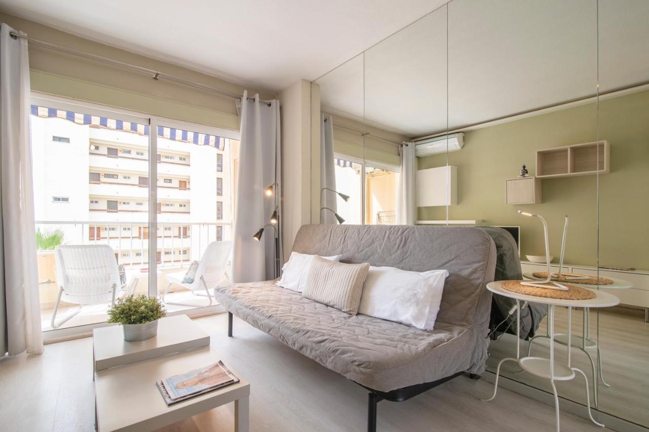 Cibeles...Estudio En El Paseo Maritimo....Wifi Μαρμπέλλα Εξωτερικό φωτογραφία